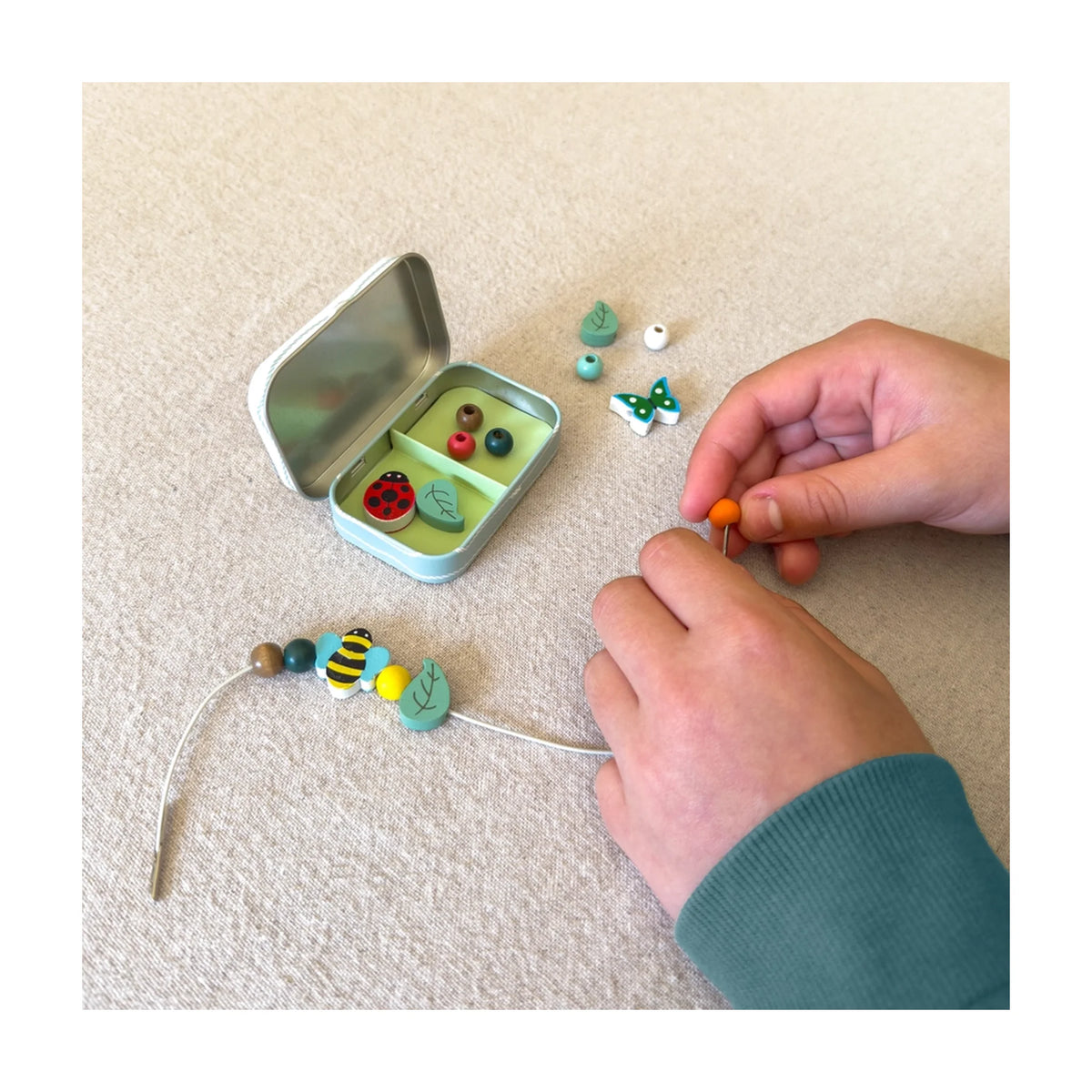Minibeast Bracelet Gift Kit