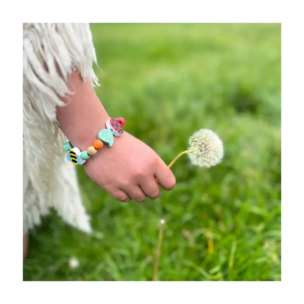 Minibeast Bracelet Gift Kit