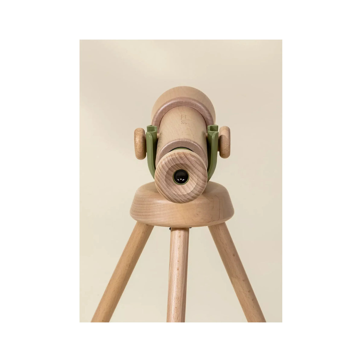 Wooden Tripod Telescope – 15x Zoom